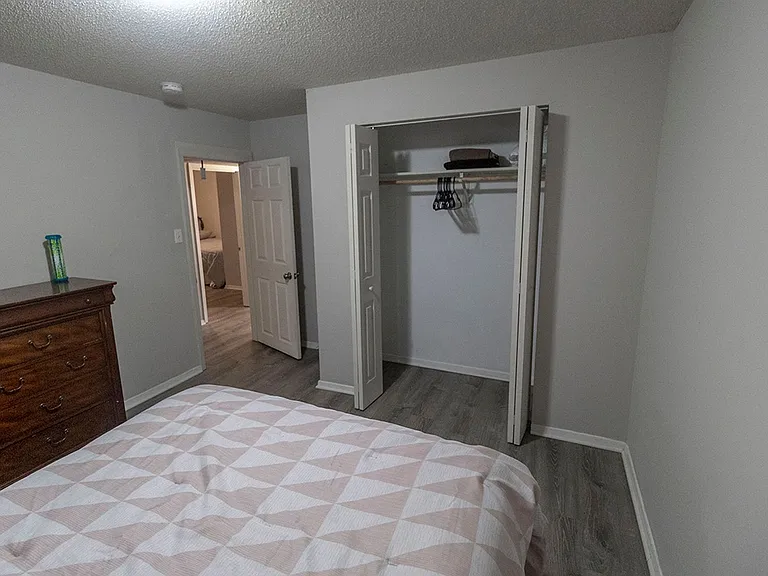 204 Wheaton Ct — Photo 26