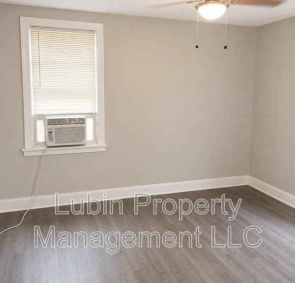 1575 Cella St — Photo 4