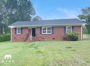 16812 Clear Creek Dr, Midland, NC 28107