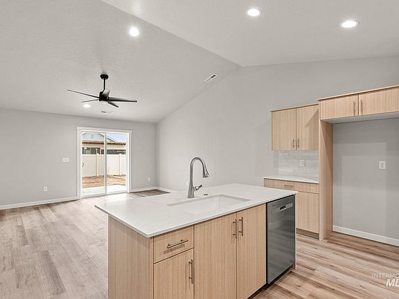 6th image of this home