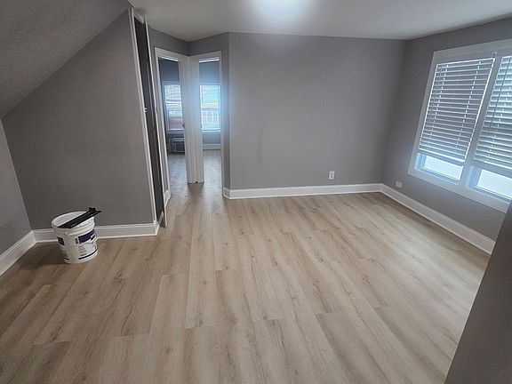 4th image of 4906 Grasselli Ave #1R