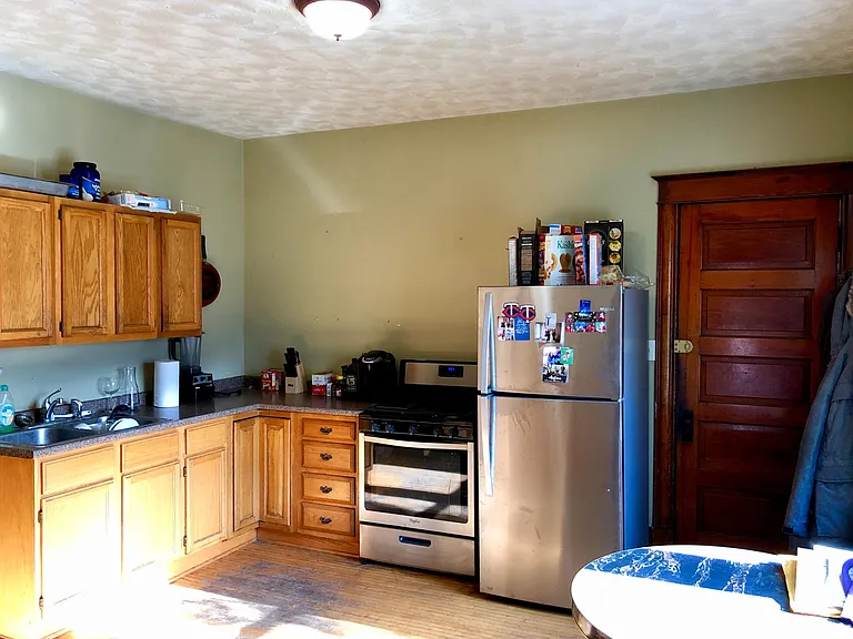 815 University Ave NE #2 — Photo 1
