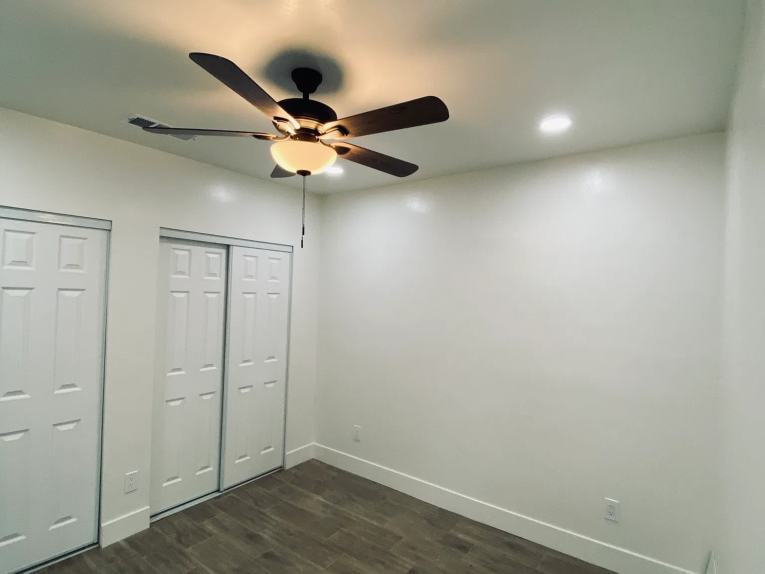 1 bed, 400 sqft, $1,200 — Photo 4