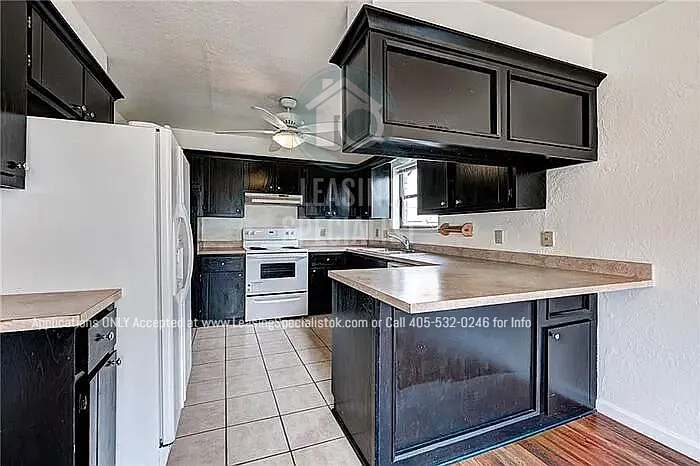 3100 Greenwood Ct — Photo 13
