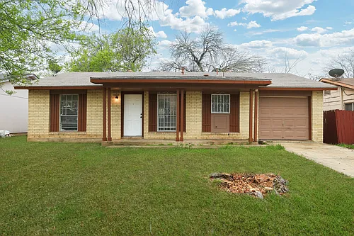 458 Kernan Dr Photo 1