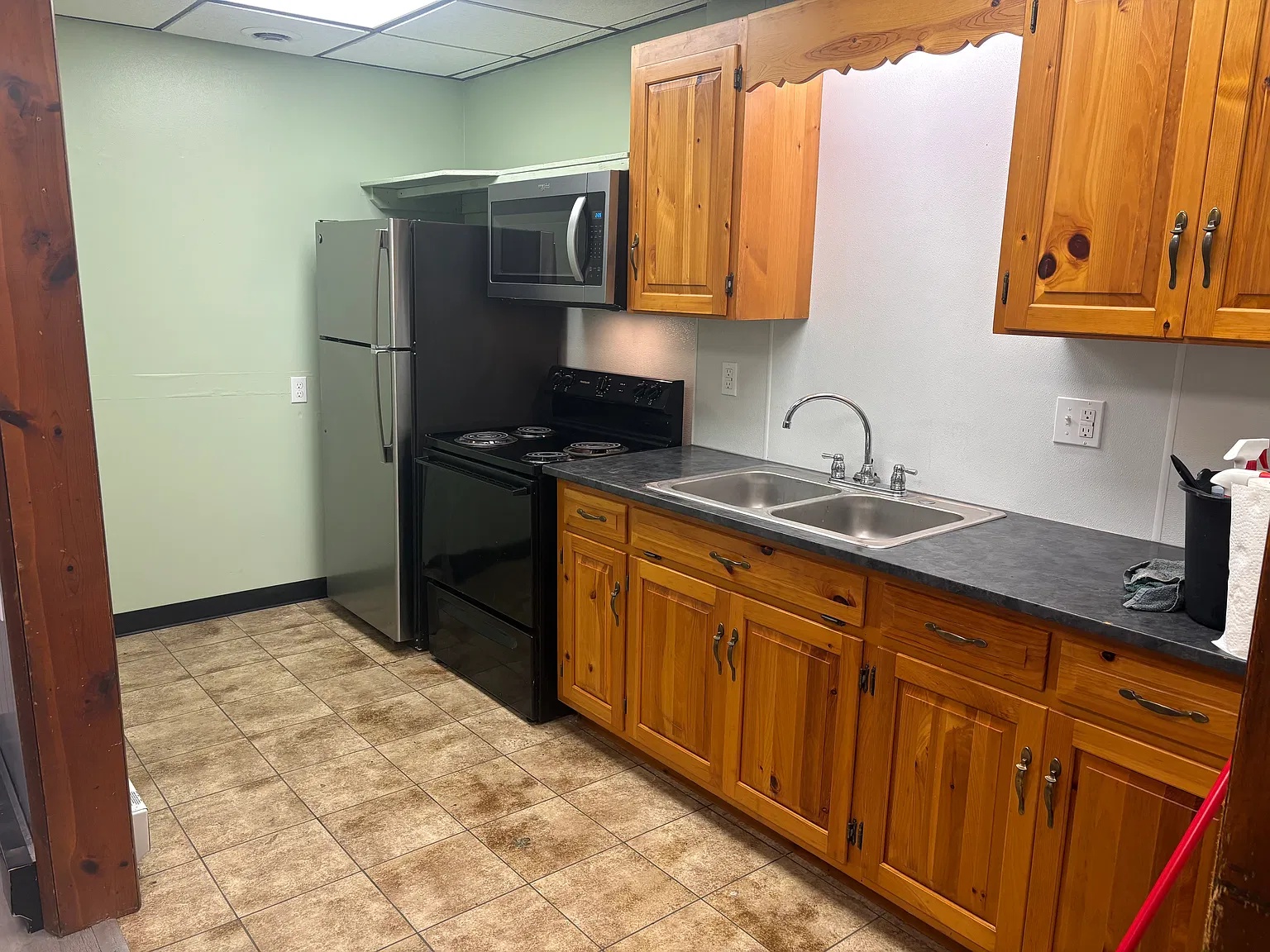 2 bed, 1000 sqft, $925 — Photo 1