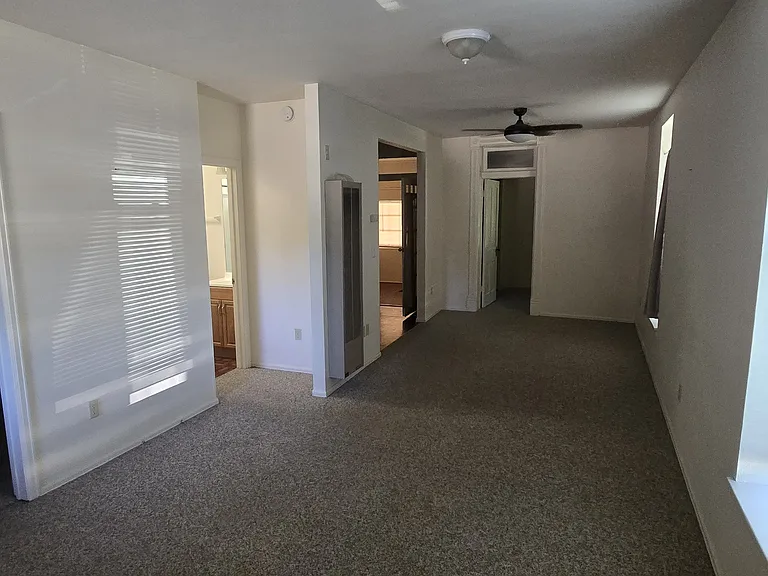 413 E 9th St #435 — Photo 7