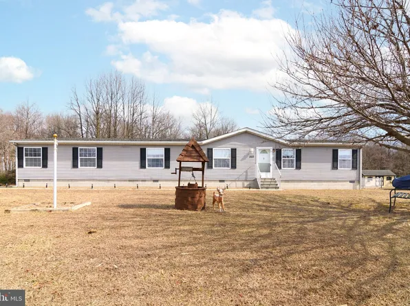 352 Pleasant Pine Cir, Harrington, DE 19952