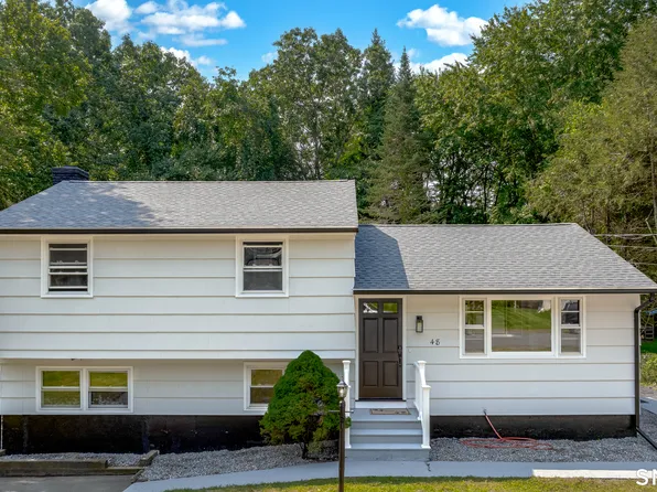 48 Manor Lane, Wolcott, CT 06716
