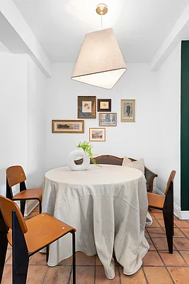 Sold by Compass | media 4