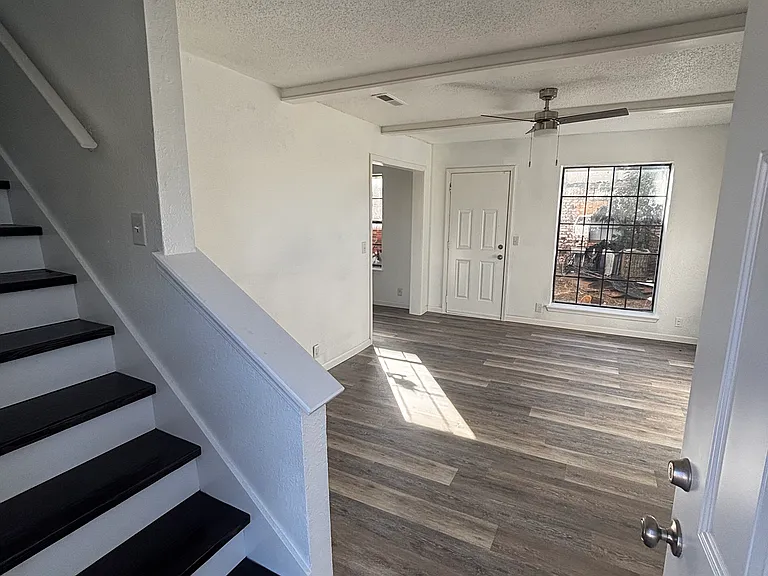 2720 SW 74th St #50 — Photo 2