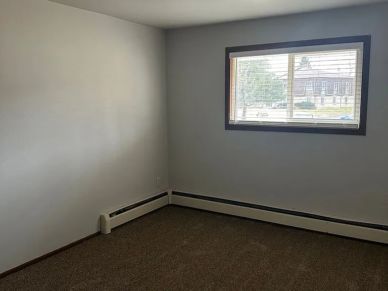 Sunnyview Apartments — Photo 7
