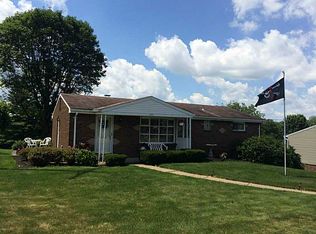 139 Meadow Dr, Bridgeville, PA 15017