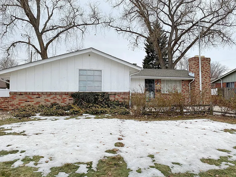 10640 W 62nd Pl — Photo 36