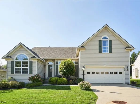 3512 Scotswood Cir, Richfield, OH 44286