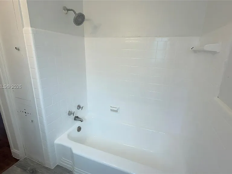 808 84th St #808 — Photo 12