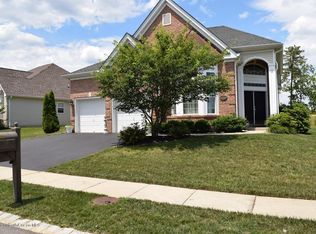 26 Mulberry Dr, Manahawkin, NJ 08050