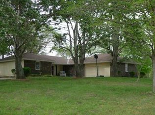 16754 W 231st St, Spring Hill, KS 66083