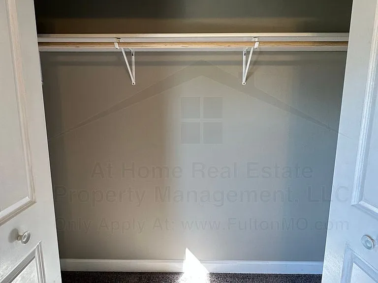 506 Commons Dr — Photo 13