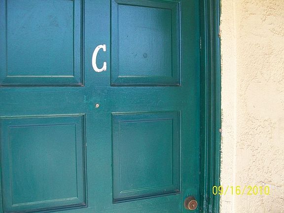 2nd image of 1523 E Ave APT C