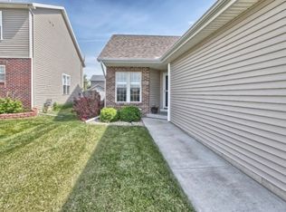 3284 Shepard Rd, Normal, IL 61761