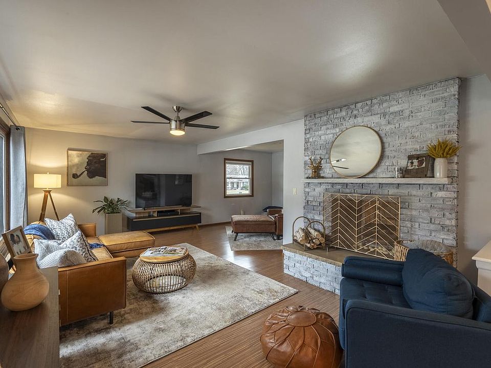 1st image of 6513 West Floral LANE