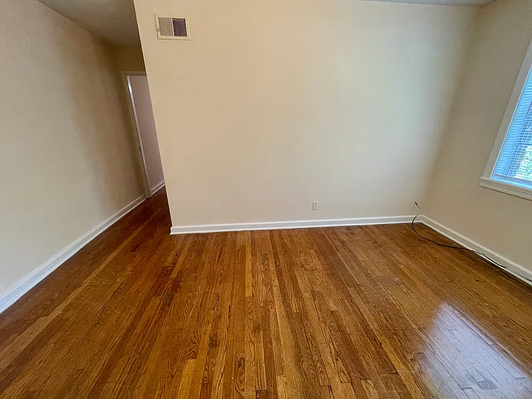 1663 Valley Ave — Photo 45
