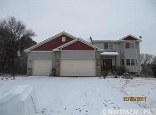 3031 201st Ln NW, Oak Grove, MN 55011