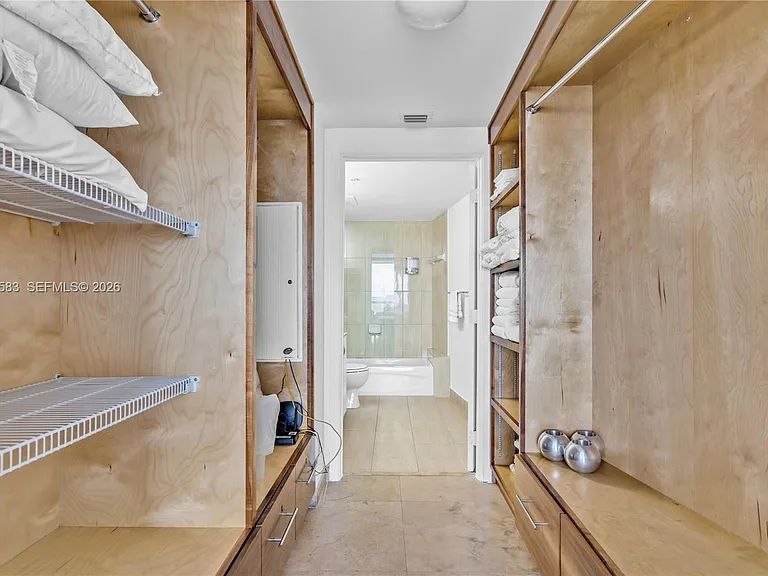 1750 N Bayshore Dr #5014 — Photo 35
