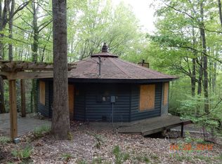 135 Laurel Haven Rd, Fairview, NC 28730