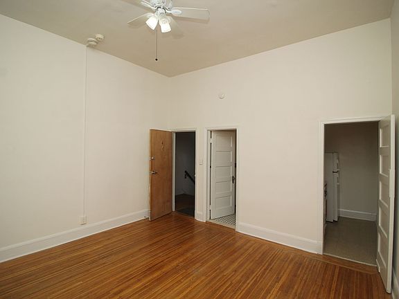 5th image of 2931 N Charles St #7