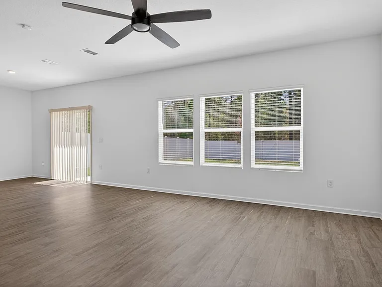 2283 Shady Breeze Ln — Photo 22