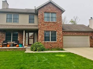 2201 Finch Haven Ln, Springfield, IL 62711