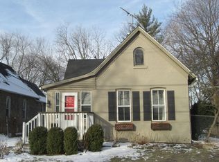 612 McClure Ave, Elgin, IL 60123