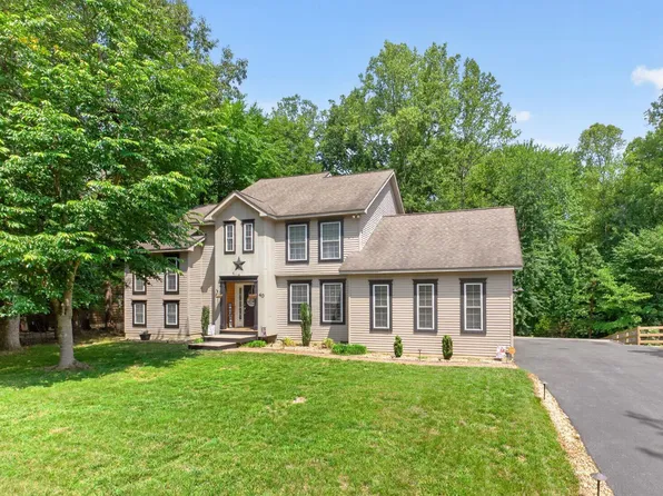 40 Brougham Rd, Palmyra, VA 22963