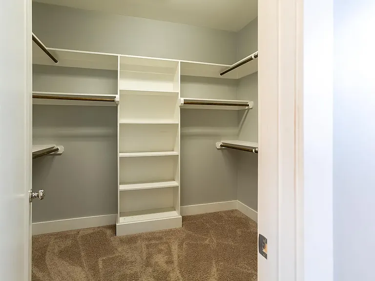 208 Tyner Loop Cir — Photo 16