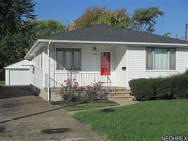 2542 Oberlin Ave photo 1
