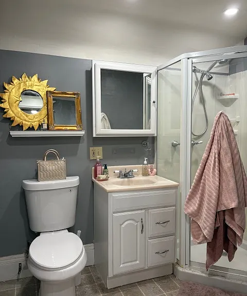 709 Harvard St #2 — Photo 8