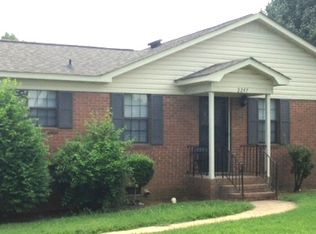 2247 Thornfield Rd, Charlotte, NC 28217