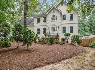 5240 Overbend Trl, Suwanee, GA 30024