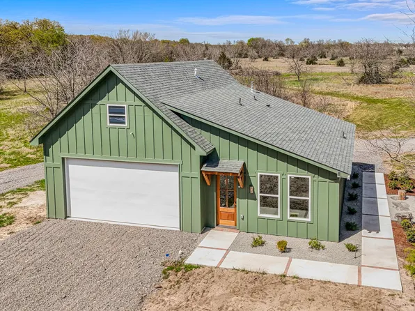 1530 County Road 3925, Wolfe City, TX 75449