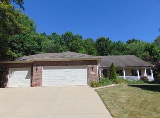 6311 Gallegos Dr, West Lafayette, IN 47906