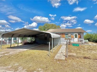 604 Magnolia St, Freer, TX 78357