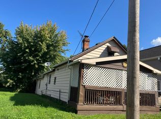 6215 Hosmer Ave, Cleveland, OH 44105