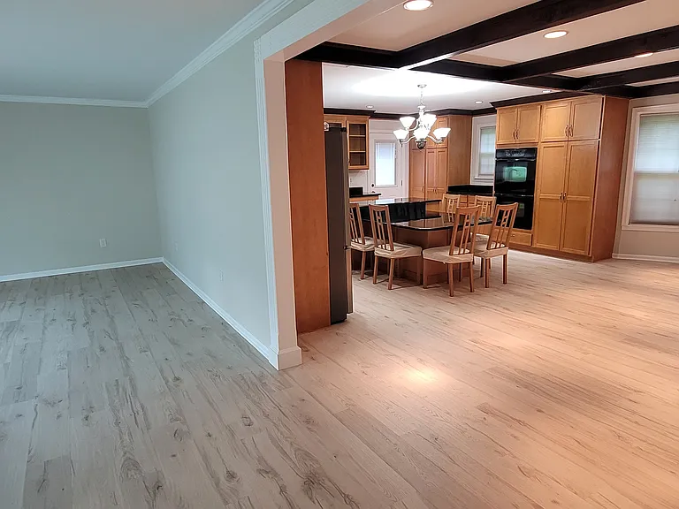 12812 Bluet Ln — Photo 5