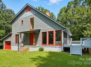 713 Alexis Lucia Rd, Alexis, NC 28006