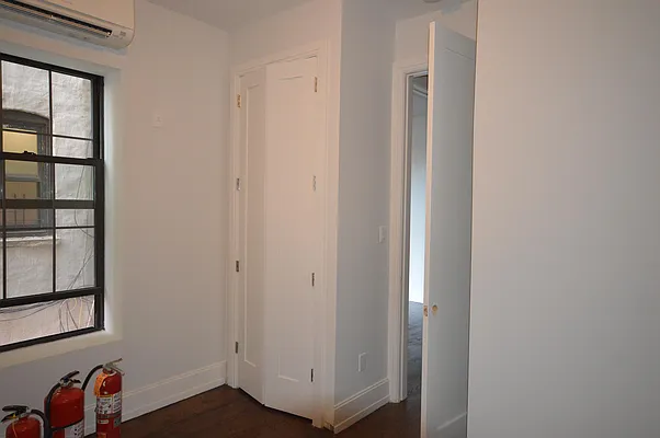 Rented by Sam Tabak | media 27