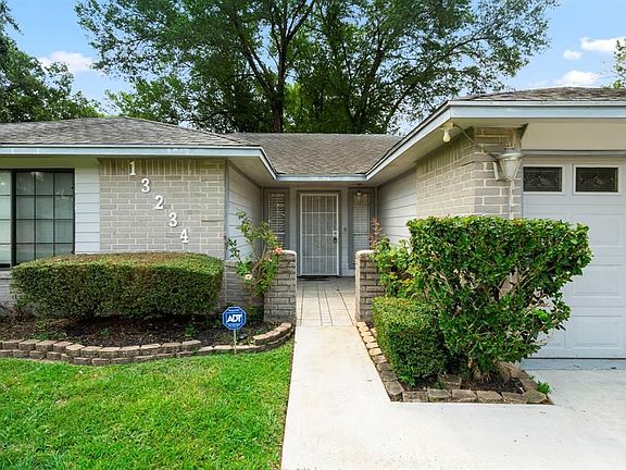 5th image of 13234 Boyer Ln
