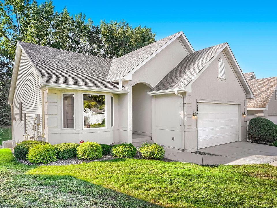 1st image of 14971 Summit Cir NW
