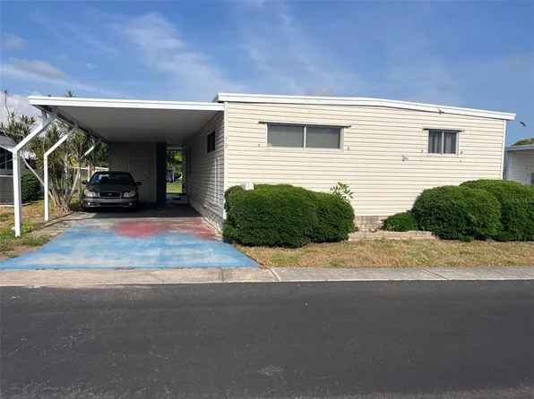 79 Thatch Palm St W, Largo, FL 33770